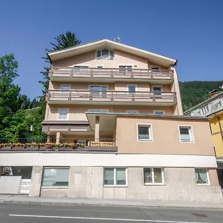 公寓 Monte Grau 5 By Interhome *