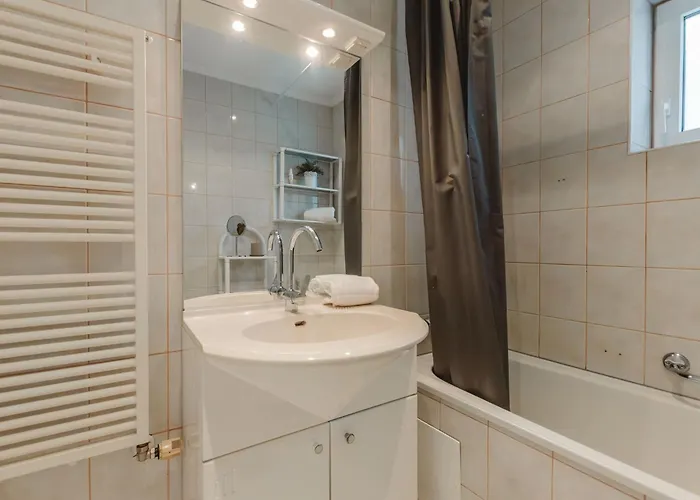 Monte Grau 5 By Interhome Lägenhet *